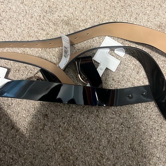 Michael Kors Belt - Picture 2 of 6